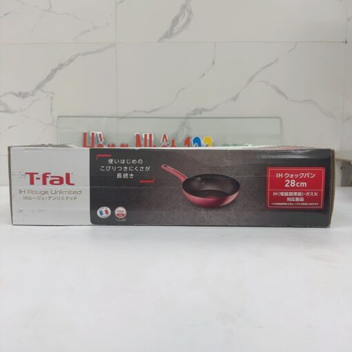 Chảo chiên T-Fal C62218 loại 28CM với lớp phủ Titanium - Ảnh 5