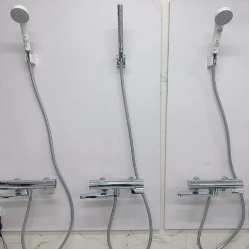 Sen tắm TOTO TBV03405J tay sen hiện đại - Ảnh 2
