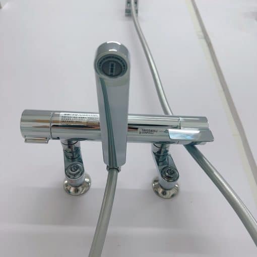 Sen tắm TOTO TBV03405J tay sen hiện đại - Ảnh 5