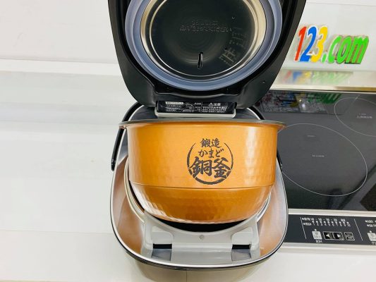 Nồi cơm Toshiba