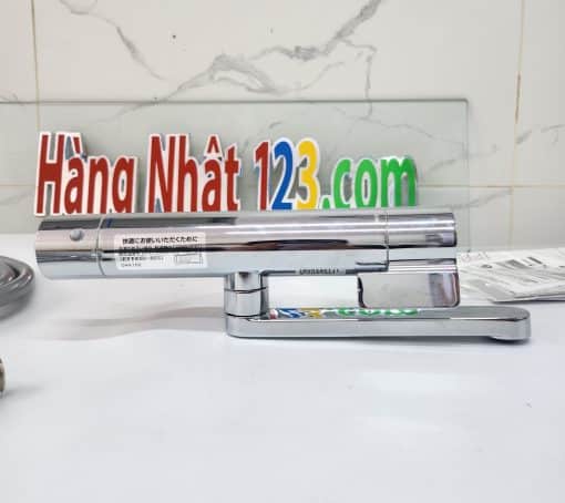 Sen tắm TOTO TBV03401J1 tự động khống chế nhiệt độ