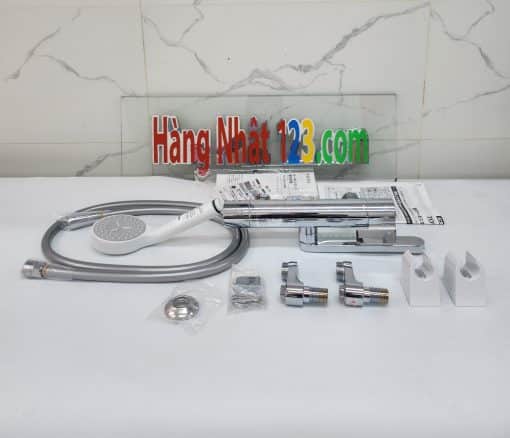 Sen tắm TOTO TBV03401J1 tự động khống chế nhiệt độ