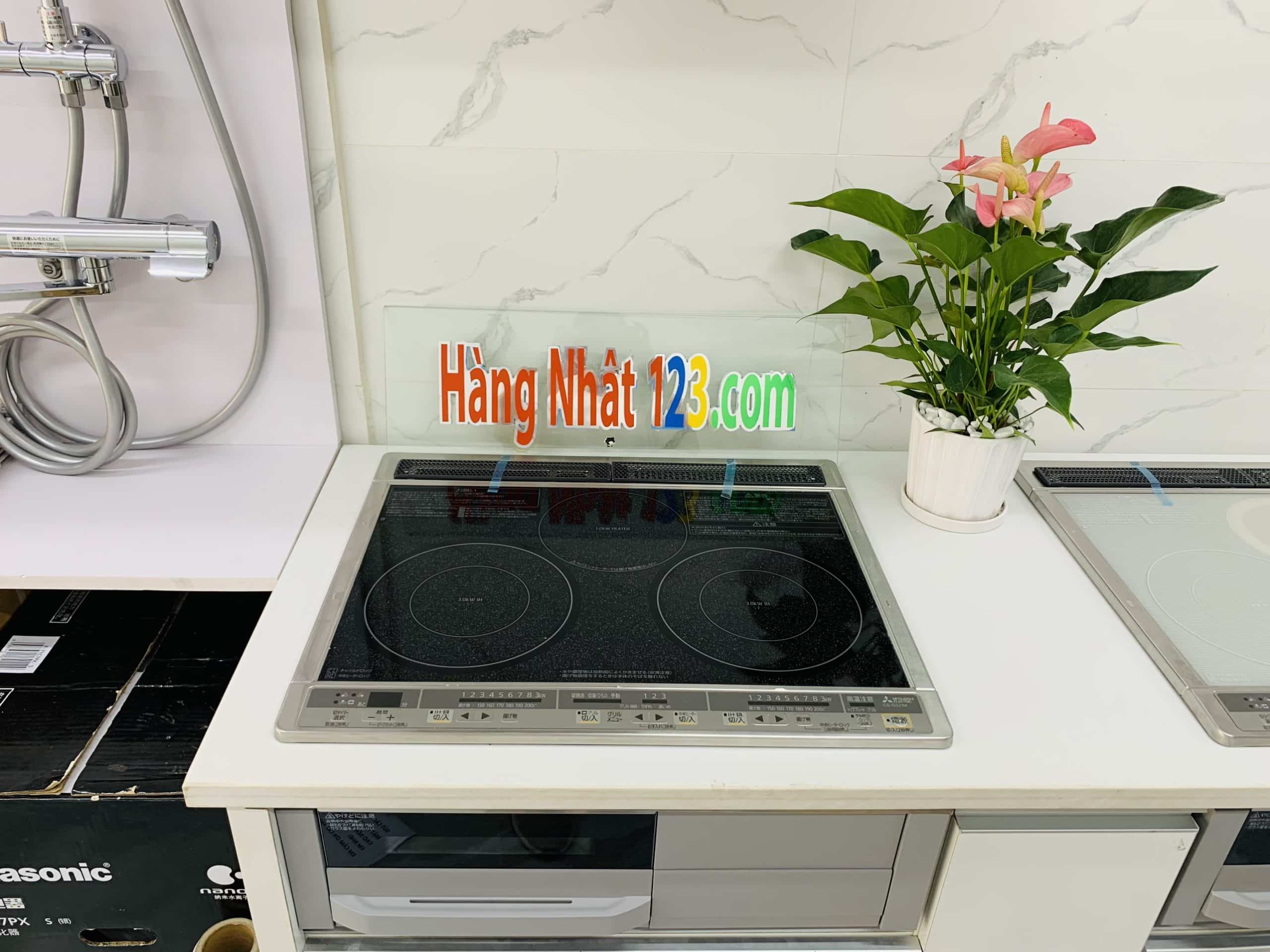 Bếp từ Mitsubishi CS-G321M (màu đen/xám) mặt bếp rộng 60cm