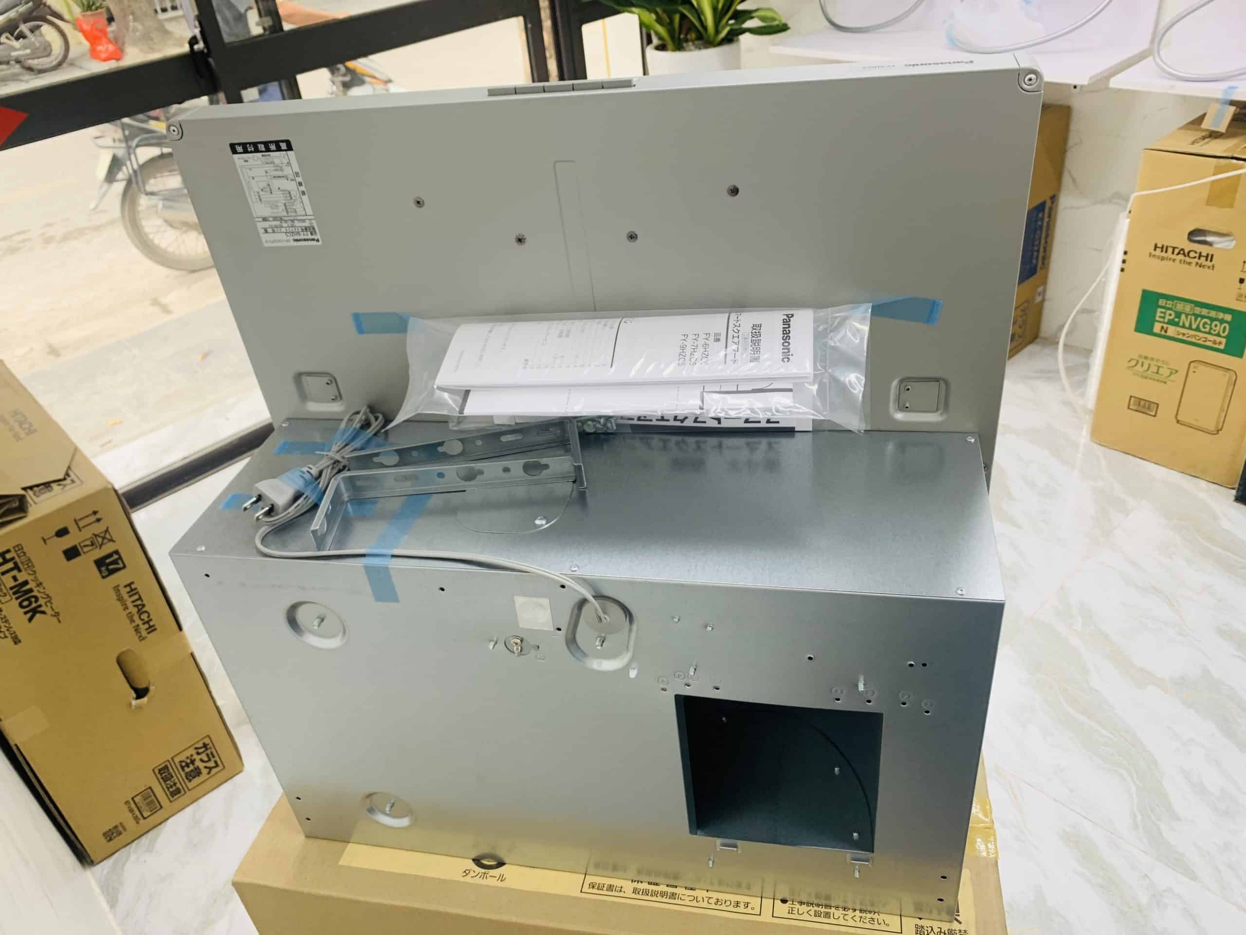 Hút mùi nhà bếp Panasonic FY-6HZC5-S chiều rộng 60cm