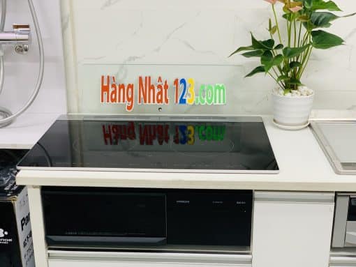 Bếp từ Hitachi HT-M8AKTWF-K 3 bếp từ cảm ứng viền mỏng