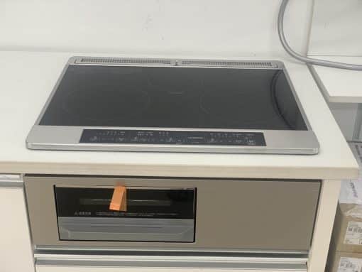 Bếp từ Hitachi HT-M6S (mặt đen lò nướng bạc) size 60cm sản xuất 2022