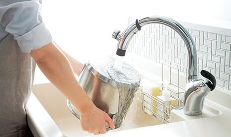 Vòi rửa bát TOTO TKN34PBTA