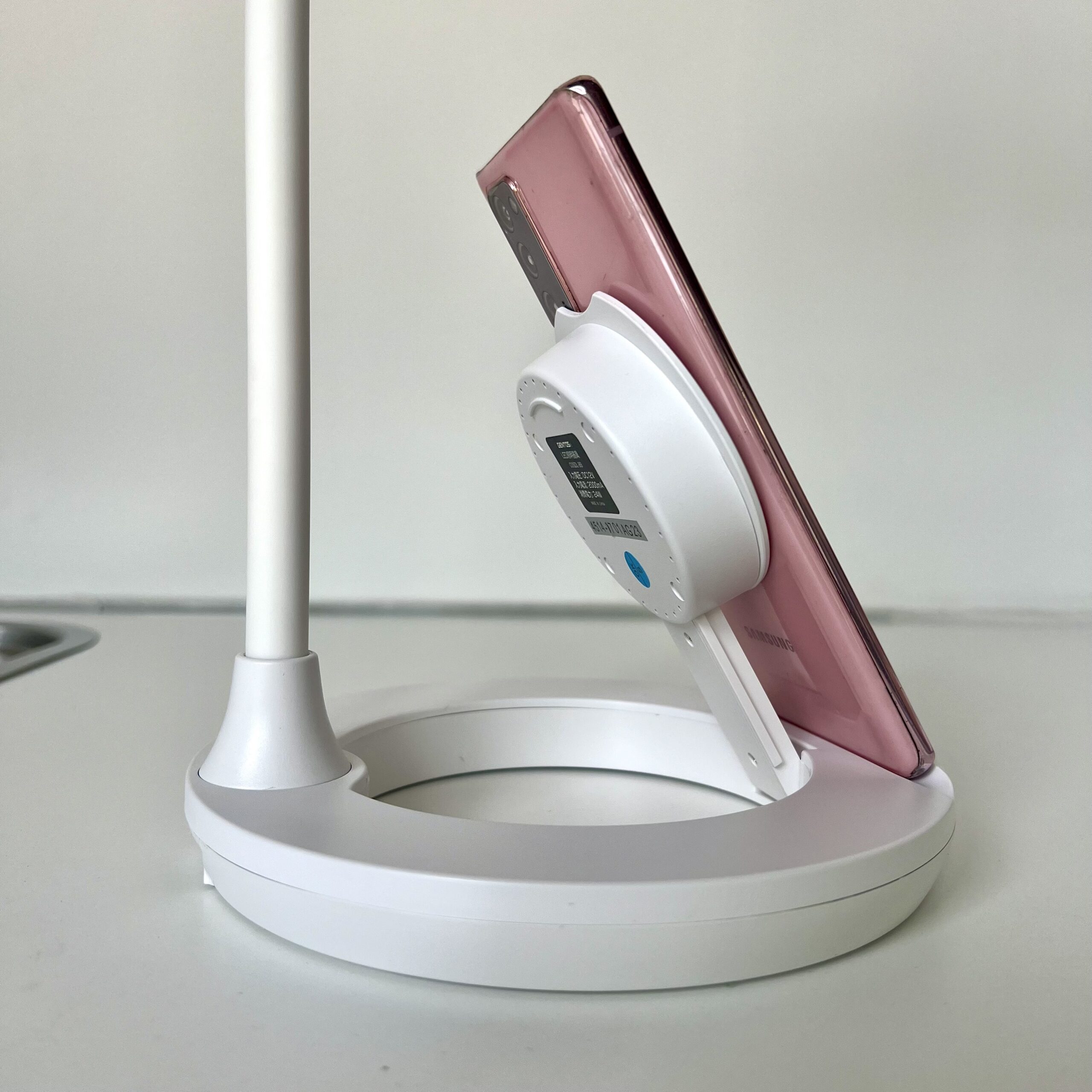 Đèn để bàn kết hợp sạc không dây Gentos COSDL-88