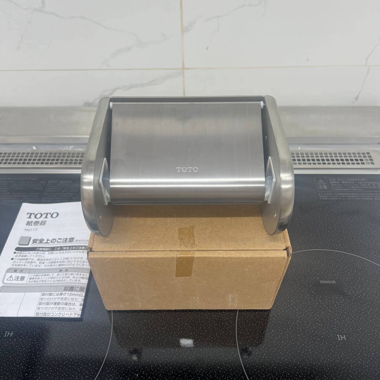 Hộp đựng giấy vệ sinh TOTO YH117