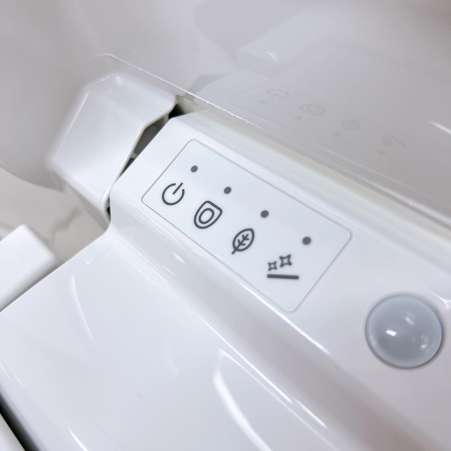 Nắp bồn cầu thông minh TOTO TCF8GM44