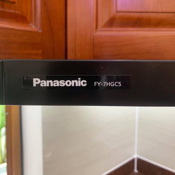 Hút mùi bếp Panasonic FY-7HGC5-K (Màu đen) chiều rộng 75cm có tự động